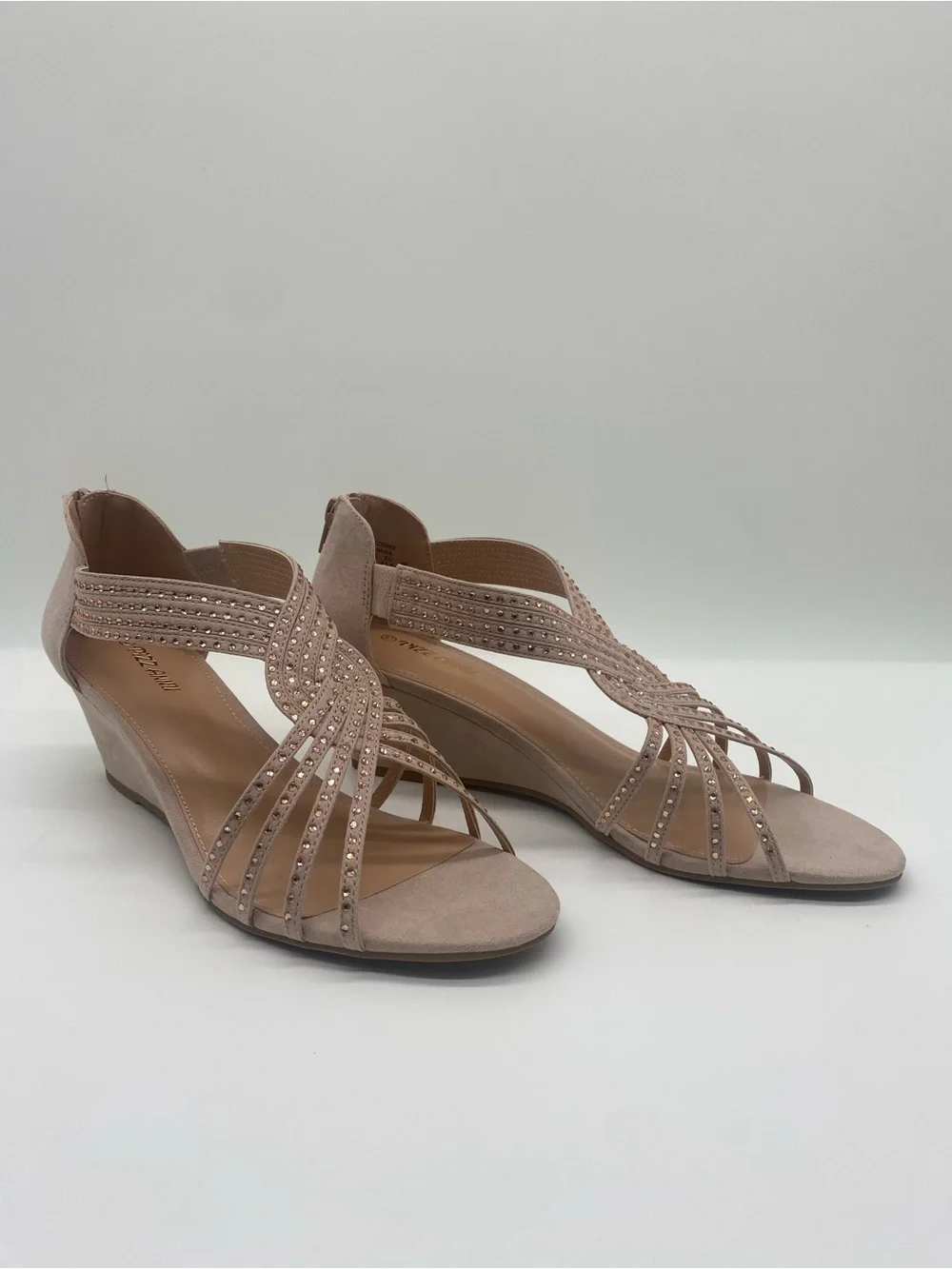 Women’s Nude Rhinestone Wedge Sandals Size 10 New